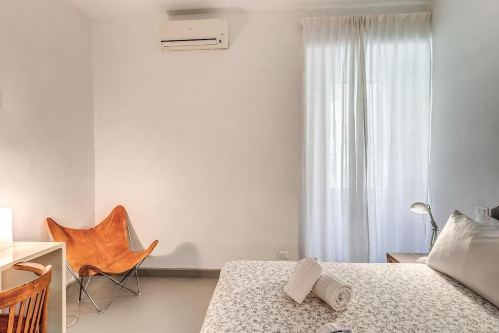 Apartment Via Provana San Giovanni 2 Bedroom *