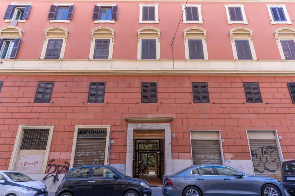 Via Provana San Giovanni 2 Bedroom Rom