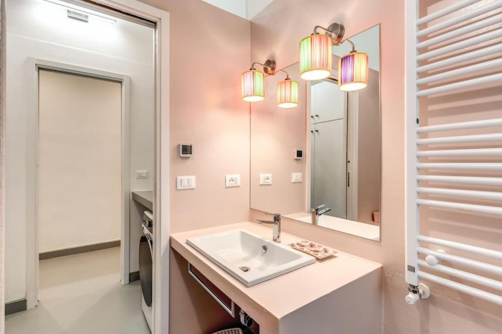 Via Provana San Giovanni 2 Bedroom Apartment *