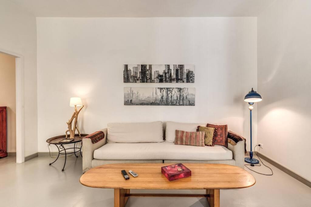 Via Provana San Giovanni 2 Bedroom *
