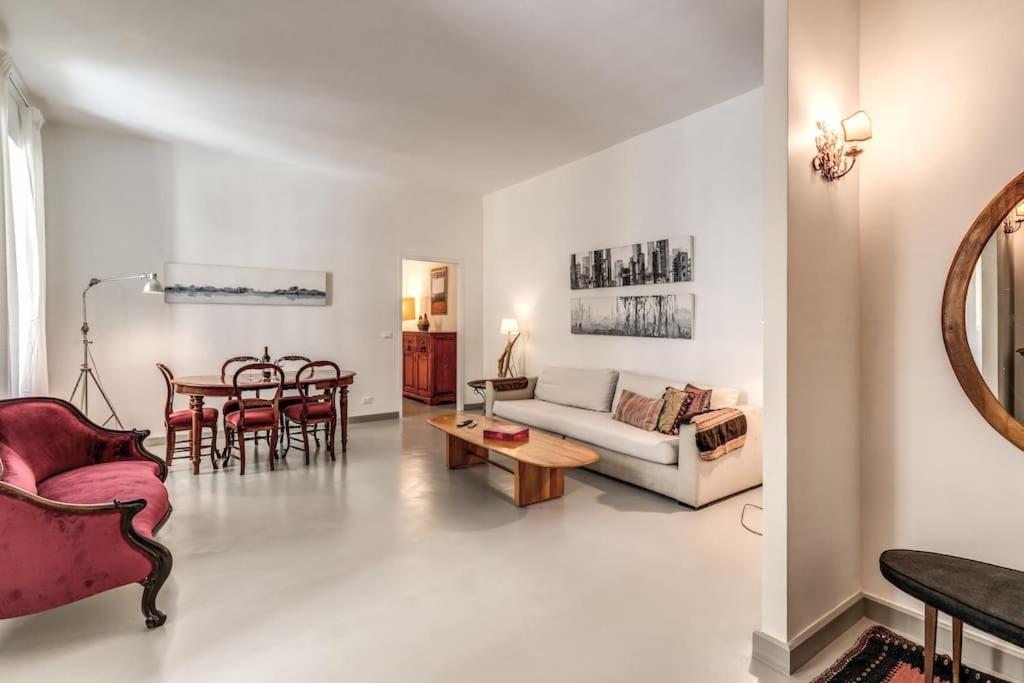 Apartment Via Provana San Giovanni 2 Bedroom Rom